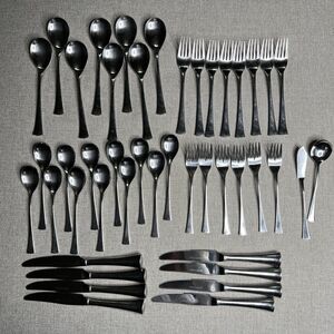 Stanley Roberts SRB284 Stainless Flatware Japan 44 PCS